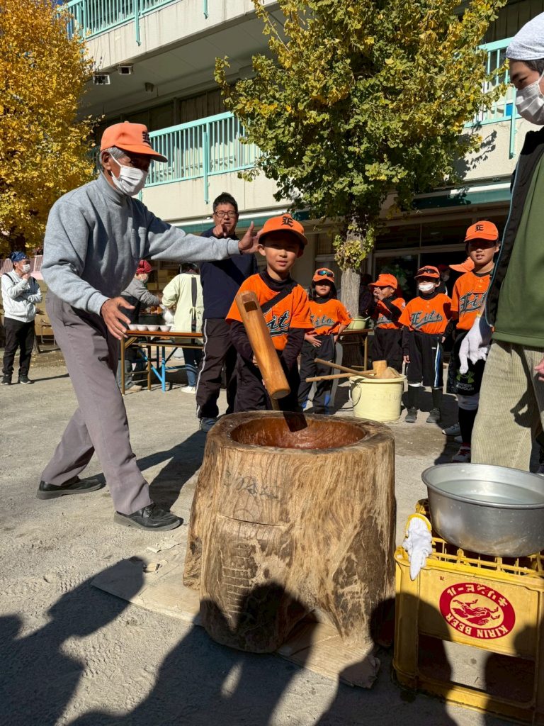 12/7（日）町会もちつき大会 | 高島エイト 活動報告